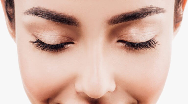 3 Reasons People Get Eyelid Surgery